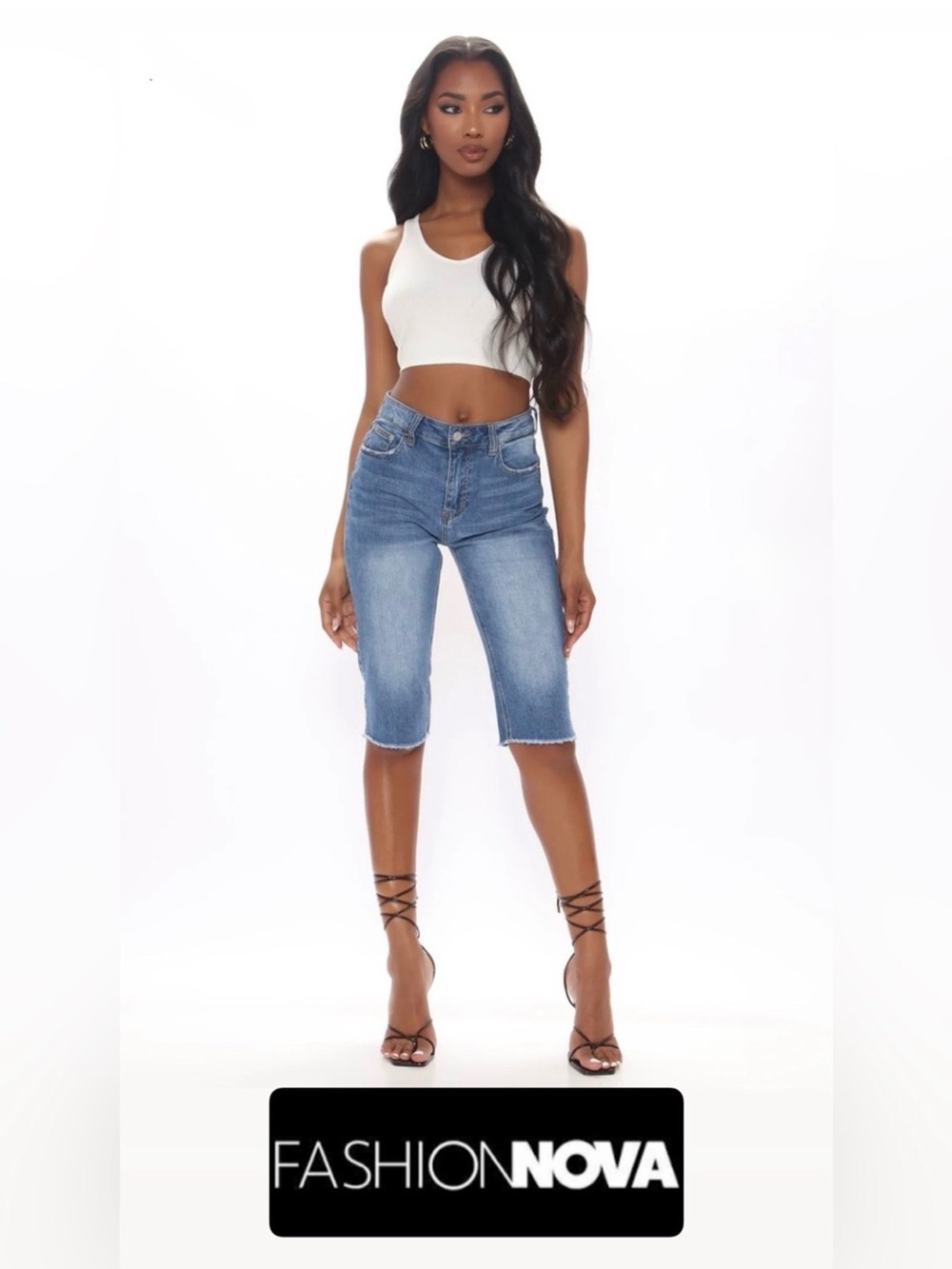 FashionNova NWT Tall Can't Be Stopped Denim Biker Shorts, Medium Blue Wash